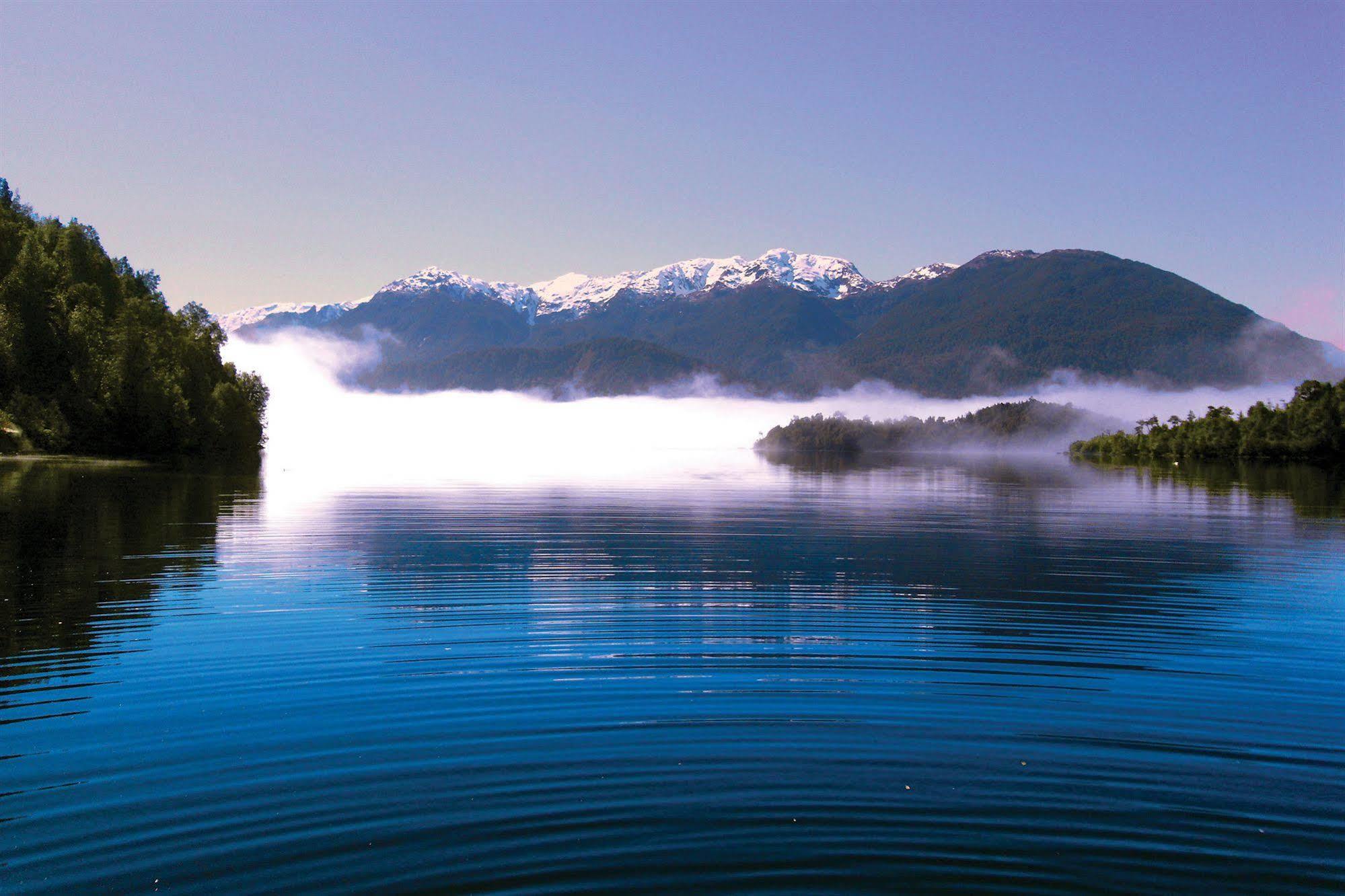 Puyuhuapi Lodge & Spa Екстер'єр фото