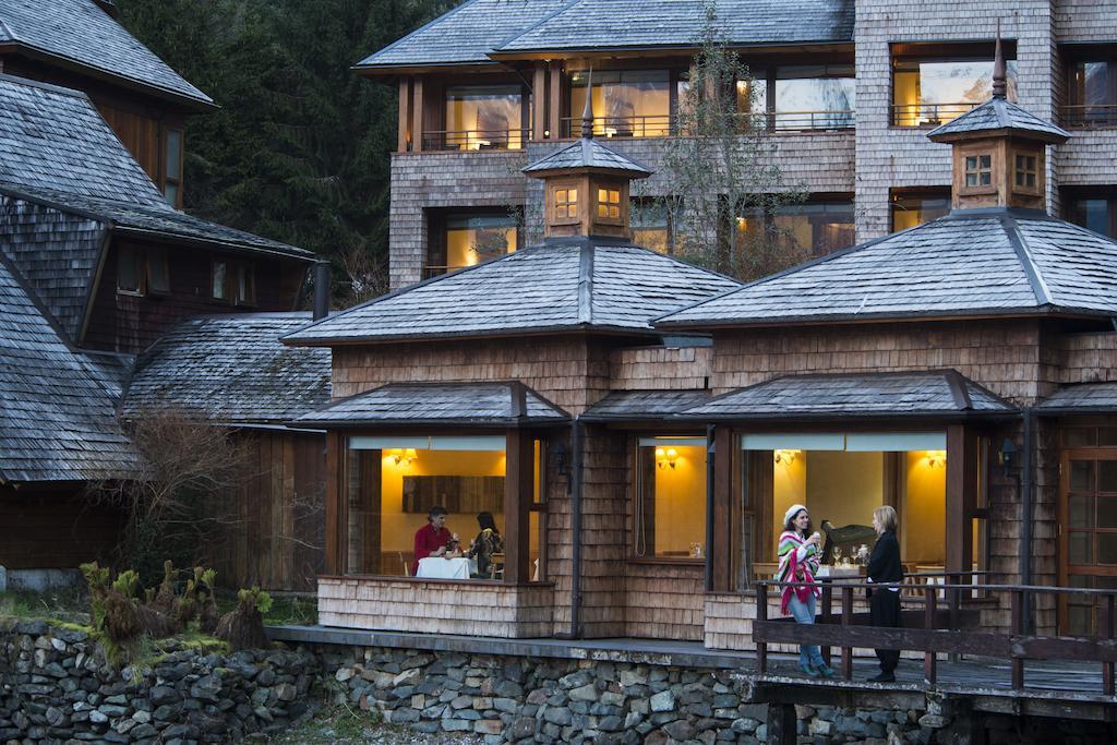 Puyuhuapi Lodge & Spa Екстер'єр фото